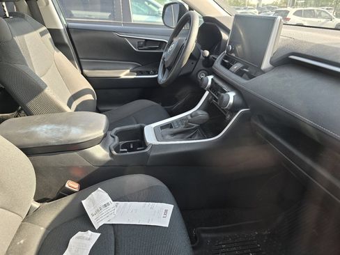 Used 2024 Toyota RAV4 LE AWD/4WD image 15