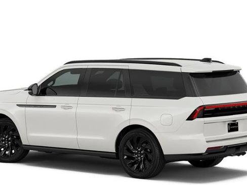 New 2026 Lincoln Navigator Reserve w/ Jet Appearance Package image 25
