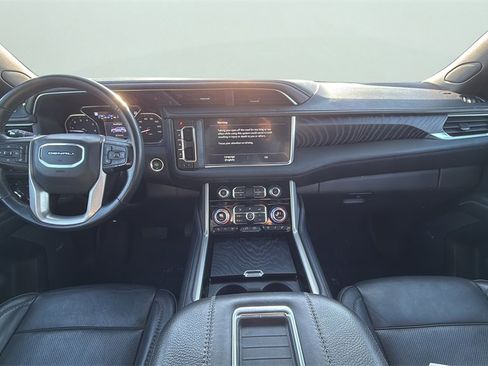 Used 2021 GMC Yukon XL Denali image 19