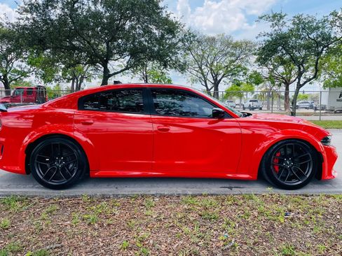 Used 2021 Dodge Charger Scat Pack RWD image 6