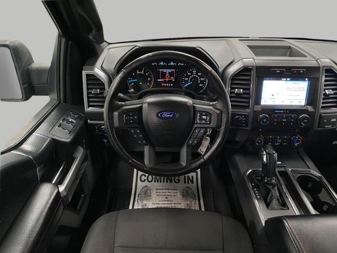 Used 2018 Ford F150 XLT w/ Equipment Group 302A Luxury AWD/4WD image 14