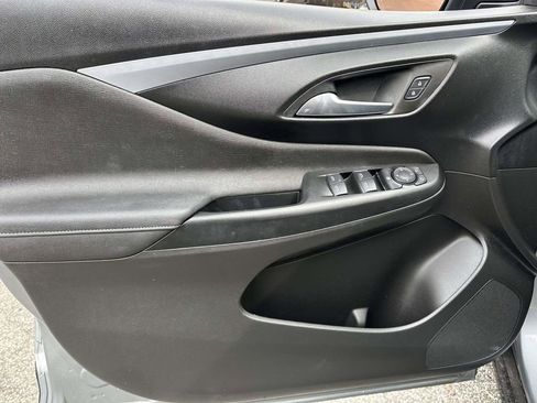 Used 2024 Buick Envista Preferred image 18