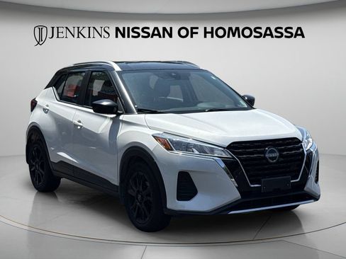 Certified 2024 Nissan Kicks SV FWD image 1