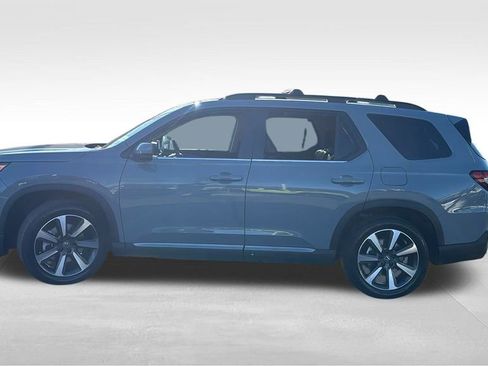 Used 2024 Honda Pilot Elite image 4