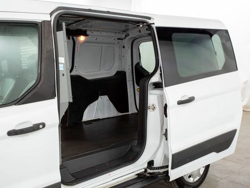 Used 2015 Ford Transit Connect XL image 8