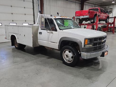 Used 2000 Chevrolet Silverado 3500 2WD Regular Cab HD image 5