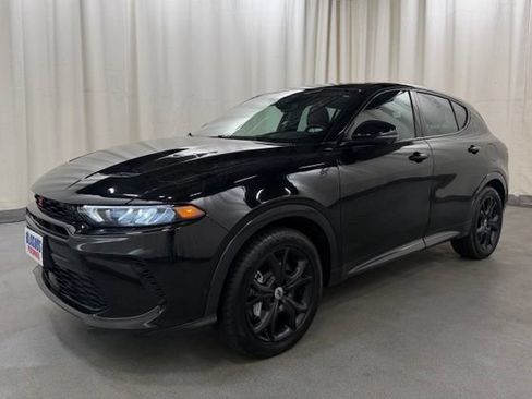 Used 2024 Dodge Hornet R/T Plus w/ Tech Pack Plus w/o Parking AWD/4WD image 3