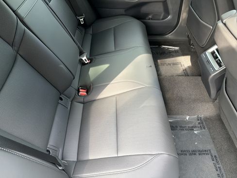 New 2026 Lexus ES 350h w/ Accessory Package (Z2) FWD image 28