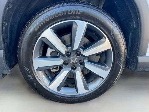 Used 2023 Honda Pilot Touring image 33