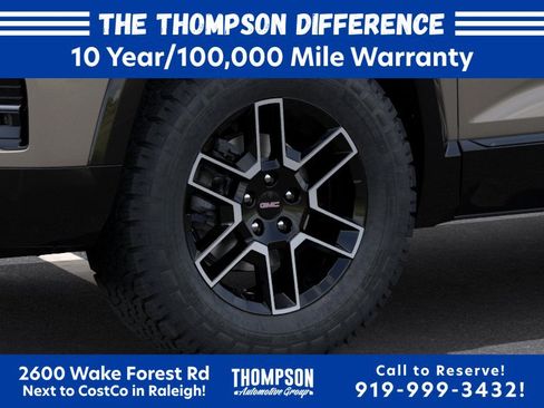New 2027 GMC Terrain AT4 w/ Technology Package II AWD/4WD image 12