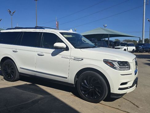 Used 2020 Lincoln Navigator Reserve w/ Equipment Group 208A Reserve AWD/4WD image 5