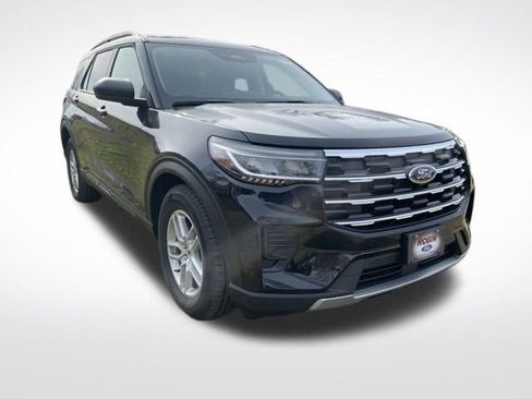 New 2026 Ford Explorer Active image 7