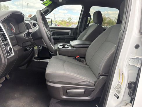 Used 2024 RAM 1500 Classic Warlock AWD/4WD image 12
