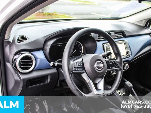 Used 2024 Nissan Versa SV FWD image 21