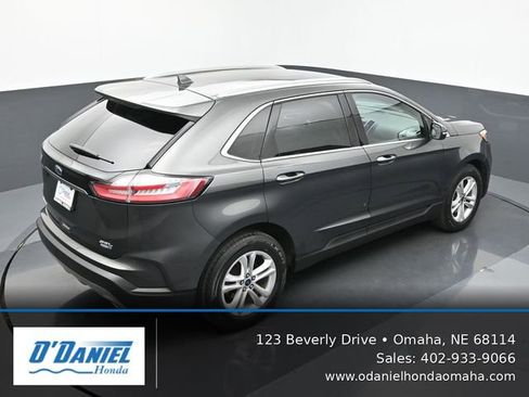 Used 2019 Ford Edge SEL w/ Equipment Group 201A AWD/4WD image 18