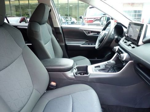 Certified 2025 Toyota RAV4 XLE AWD/4WD image 3