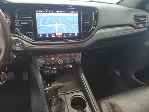 Used 2024 Dodge Durango R/T RWD image 13