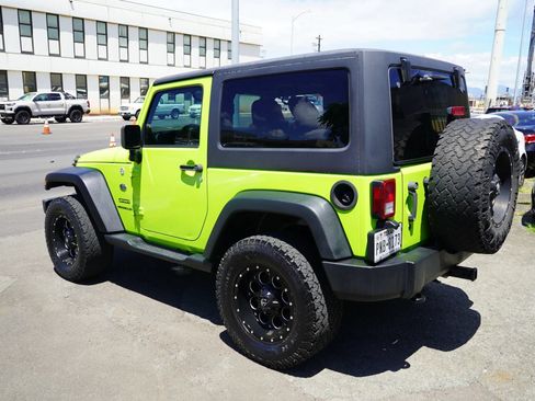 Used 2013 Jeep Wrangler Sport AWD/4WD image 22