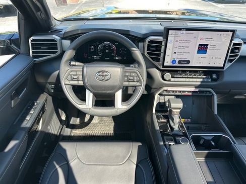 Used 2026 Toyota Tundra Limited AWD/4WD image 11