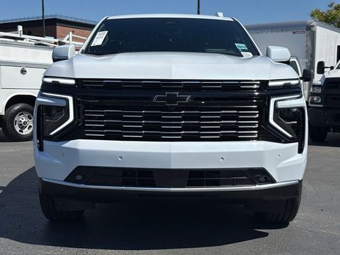 New 2026 Chevrolet Tahoe High Country w/ LPO, Illumination Package AWD/4WD image 4