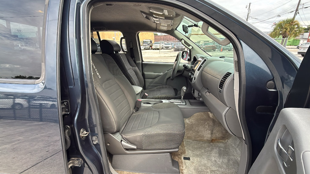 Used 2016 Nissan Frontier Desert Runner RWD image 38