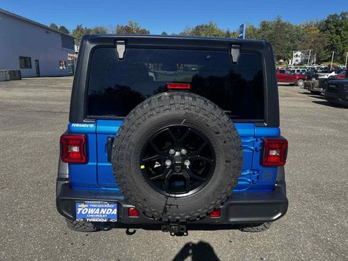 New 2026 Jeep Wrangler Unlimited Sport image 13