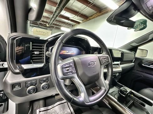 Certified 2023 Chevrolet Silverado 1500 RST w/ Z71 Off-Road Package AWD/4WD image 10