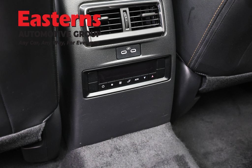 Used 2024 MAZDA CX-90 Plug-In Hybrid w/ Premium Pkg AWD/4WD image 25