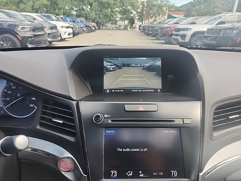 Used 2022 Acura ILX w/ Premium Package FWD image 10