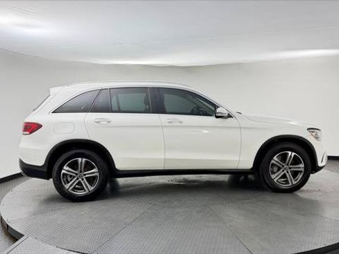 Used 2021 Mercedes-Benz GLC 300 image 11