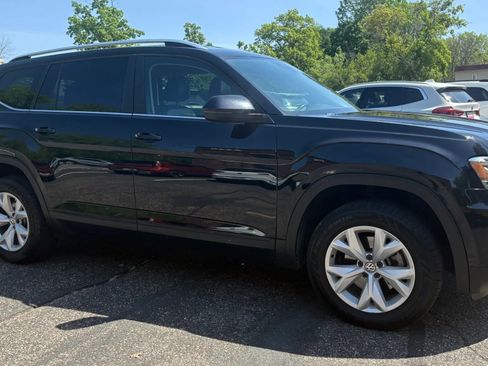 Used 2018 Volkswagen Atlas SE FWD image 12