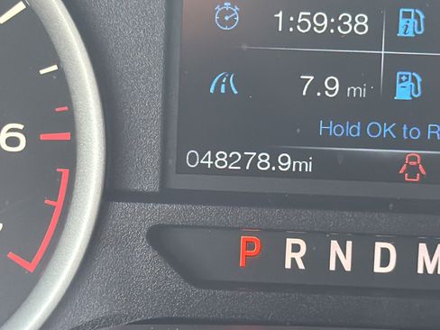 Used 2015 Ford F150 XLT w/ Equipment Group 302A Luxury image 21