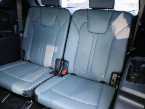 Used 2025 Kia Sorento SX Prestige image 15