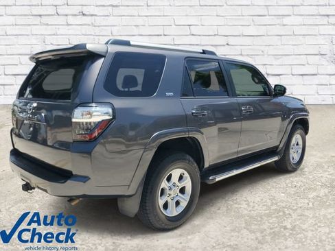 Used 2020 Toyota 4Runner SR5 Premium w/ Moonroof Package AWD/4WD image 4
