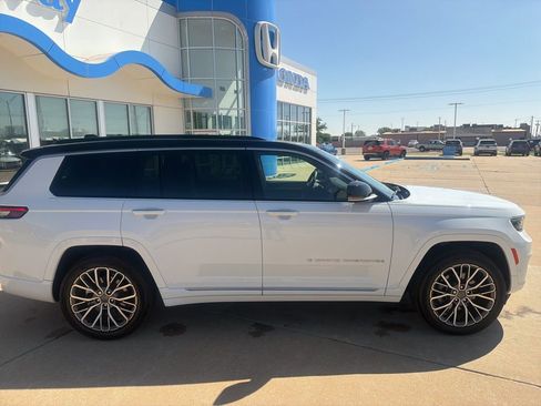 Used 2024 Jeep Grand Cherokee L Summit image 33