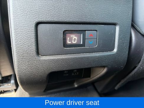 Used 2022 Mitsubishi Outlander SEL AWD/4WD image 12