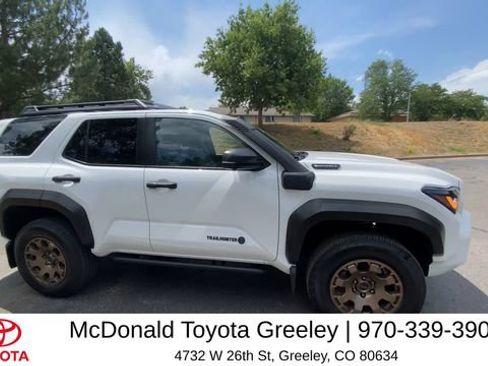 Used 2025 Toyota 4Runner Trailhunter AWD/4WD image 9