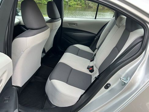 Used 2025 Toyota Corolla LE image 13