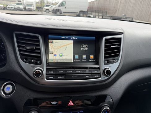 Used 2016 Hyundai Tucson Limited w/ Option Group 03 image 33