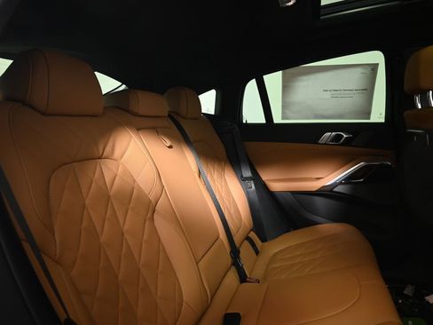 New 2026 BMW X6 xDrive40i image 37