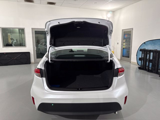 New 2026 Toyota Corolla LE w/ LE Premium Package FWD image 11