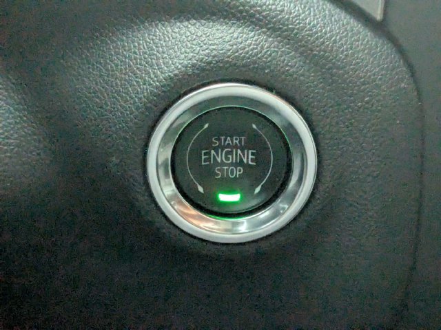 Used 2025 Chevrolet Silverado 1500 Custom Trail Boss AWD/4WD image 32