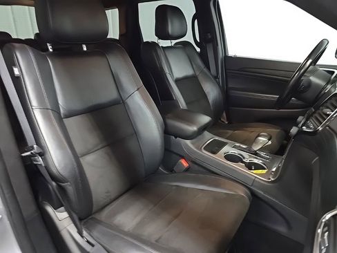 Used 2020 Jeep Grand Cherokee Altitude AWD/4WD image 15