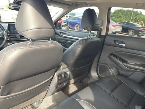 Used 2020 Nissan Altima 2.5 SL FWD image 49
