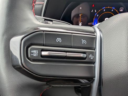 Certified 2023 Chevrolet Colorado Z71 w/ Z71 Convenience Package 2 image 17