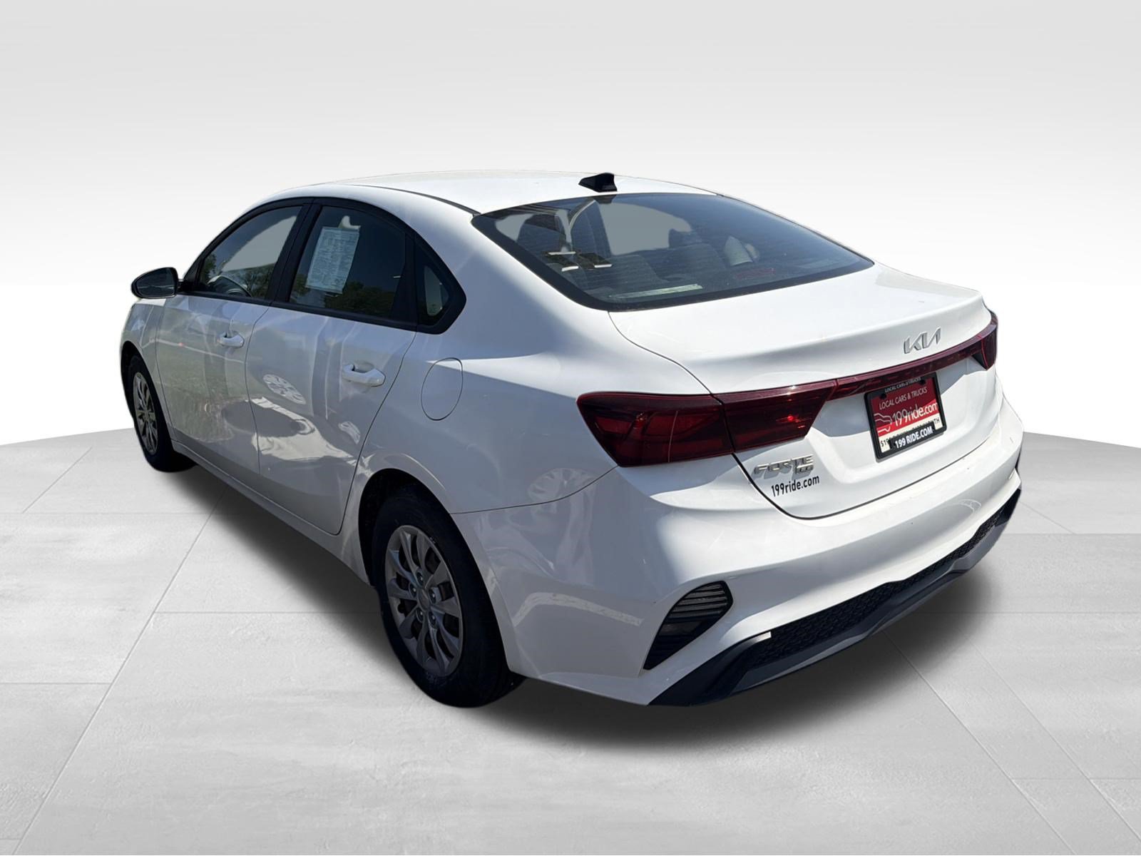 Used 2022 Kia Forte Sedan FWD image 6