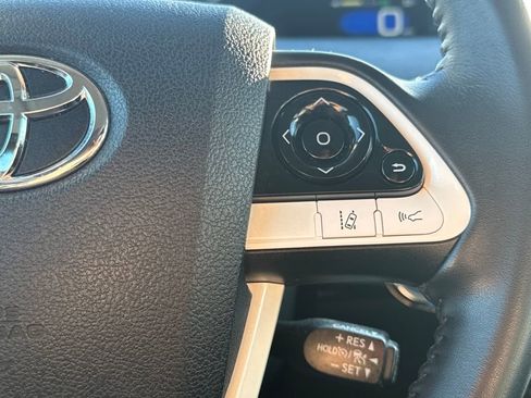 Used 2017 Toyota Prius Three Touring image 20