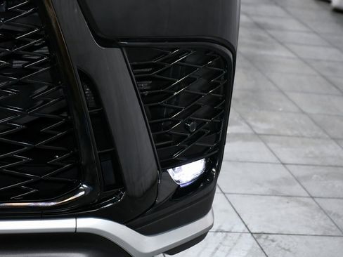 Used 2024 Lexus LX 600 F Sport image 99