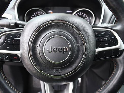 Used 2019 Jeep Compass Latitude w/ Popular Equipment Group image 30