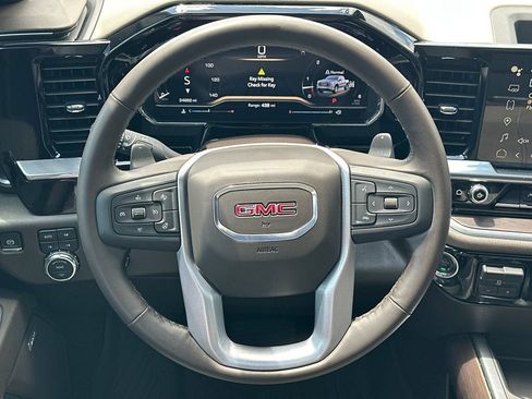 Used 2025 GMC Sierra 1500 SLT w/ SLT Premium Plus Package AWD/4WD image 25